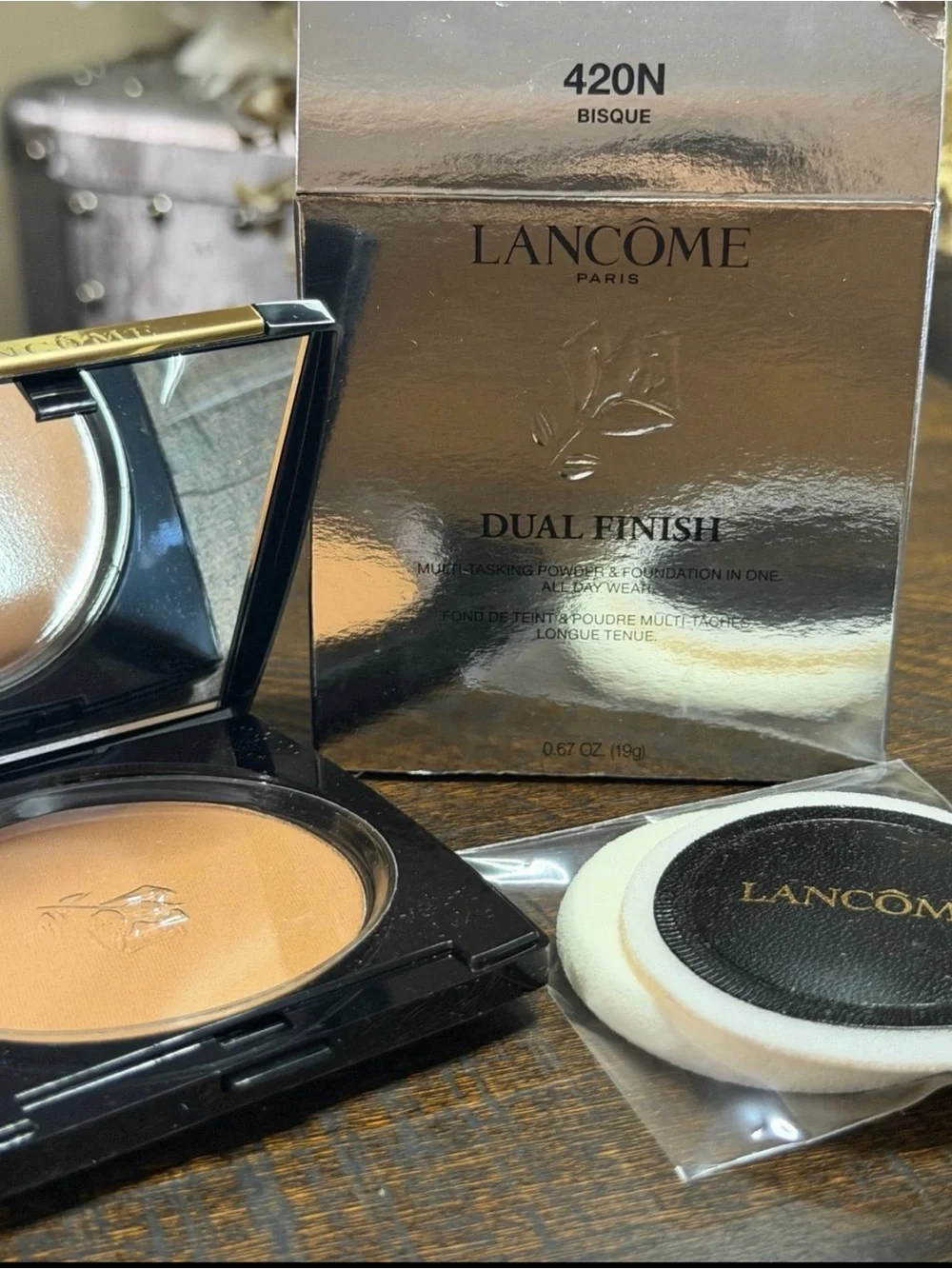 Lancôme Dual Finish Powder Foundation - Bisque (420N) Compact with Applicator